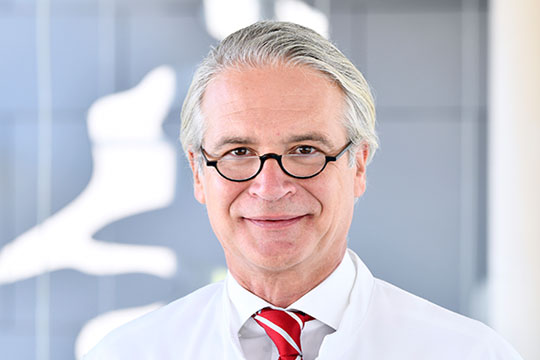 Priv. Doz. Dr. med. Klaus J. Walgenbach Priv. Doz. Dr. med. Klaus J. Walgenbach